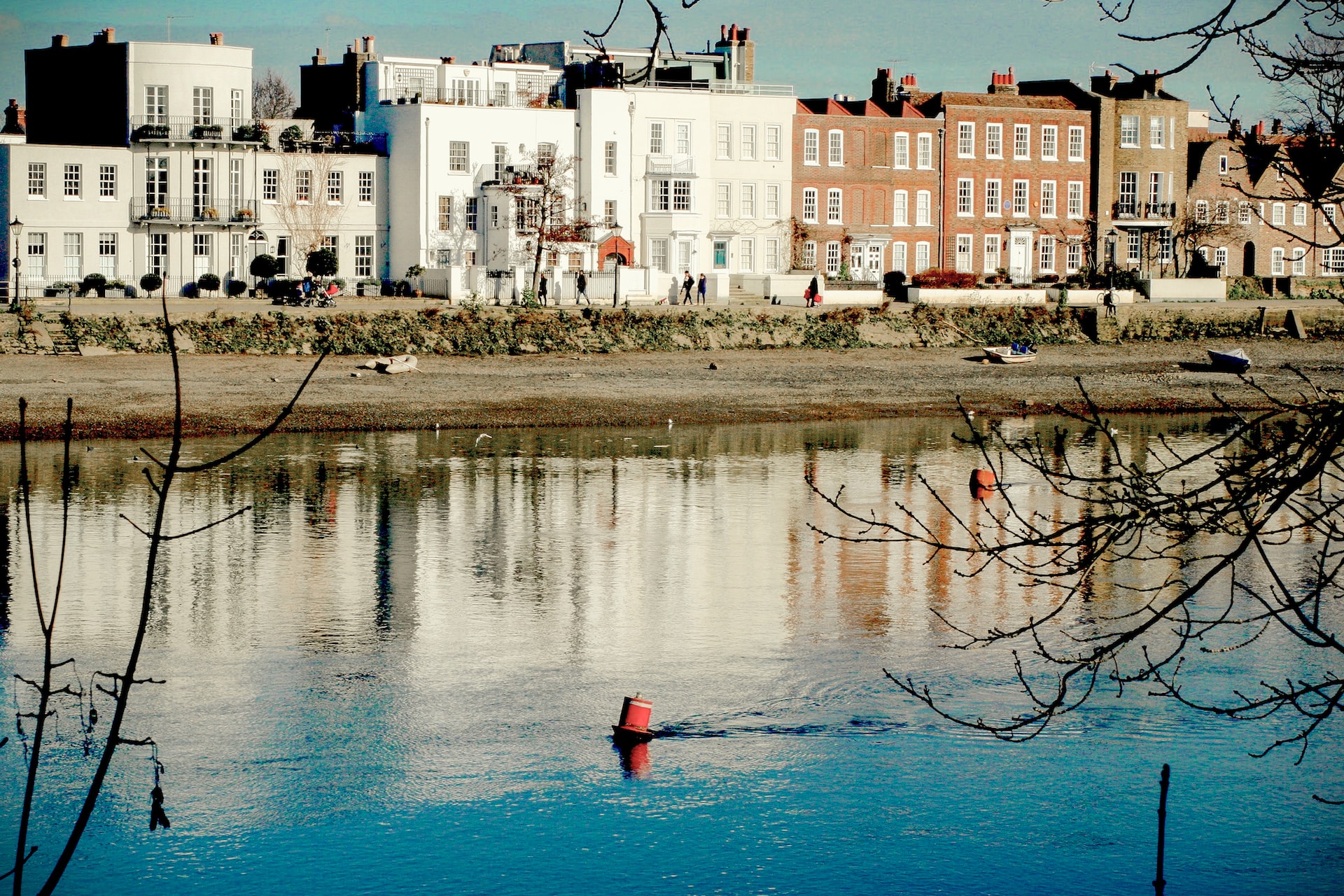 Chiswick Green : Market update – why Chiswick?